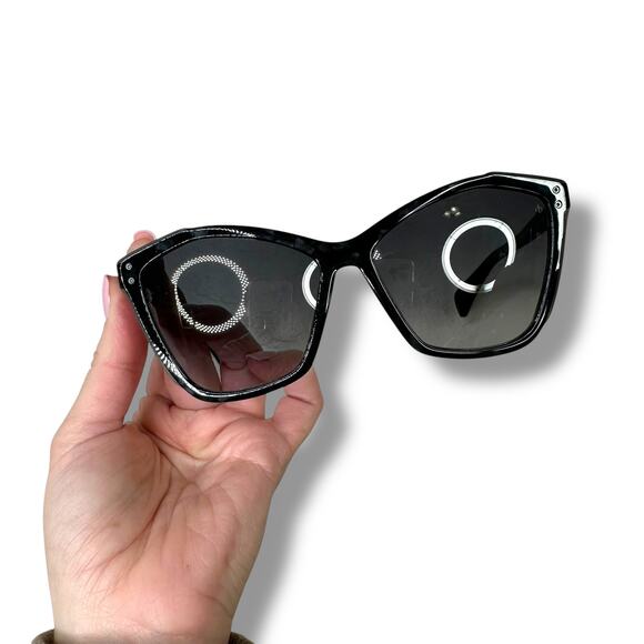 Rag & Bone NWOT Black Pearl Grey Gradient Eyewear Sunglasses with Sunglass Case - Picture 7 of 15